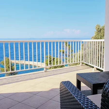 Apartment Nada Prigradica