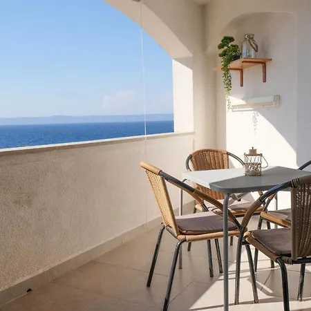 Apartment Nada Prigradica